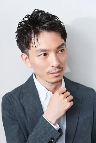 ショート カラー パーマ ヘアアレンジ メンズ LAVIE NEW STANDARD BARBER 両国店所属・大西 孝幸のヘアスタイル