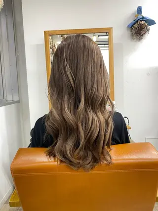 ロング カラー ヘアアレンジ 🥀寒色女神 山口玲奈🥀のヘアスタイル
