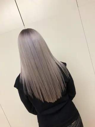 ロング カラー SKY re-beau所属・田鎖 英樹のヘアスタイル
