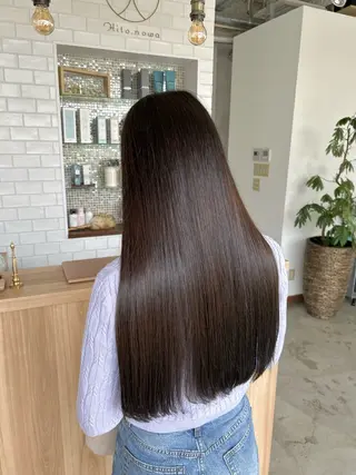 カラー 津田 七美希のヘアスタイル