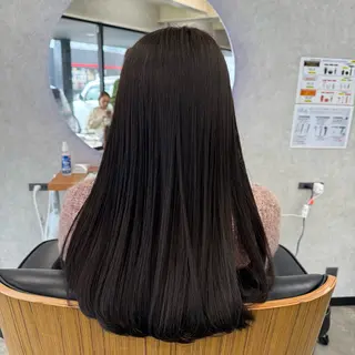 ロング カラー FLOWER by B.GARDEN所属・’Flower’ AYAKAのヘアスタイル