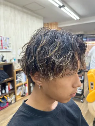 パーマ ブレイヴシザーあびこ所属・牛尾 友雅のヘアスタイル