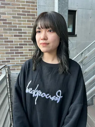 ミディアム カラー yumeka🩶ボブ 暖色/透け感カラーのヘアスタイル