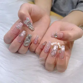 ネイル Nov. ネイルサロンのネイルデザイン