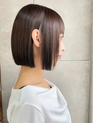 ショート ボブ/デザインカラー /表参道/新井美有紀のヘアスタイル