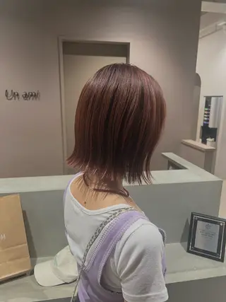 ミディアム カラー aya / カットカラーのヘアスタイル