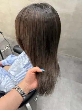 ミディアム カラー 三木 まことのヘアスタイル