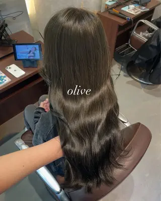 カラー 🖤ROSEL／ KUREA🖤のヘアスタイル