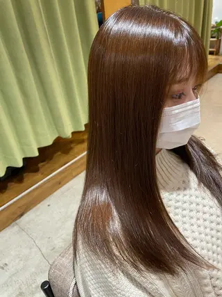 セミロング 新宿髪質改善レイヤー カット内田智大のヘアスタイル