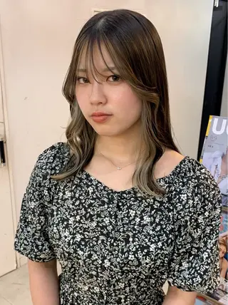 ロング カラー LUCK 本厚木店のヘアスタイル