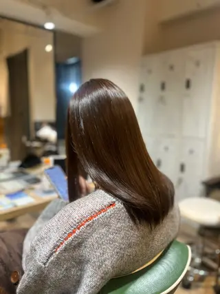 セミロング livLim所属・髪質改善 🐈 三橋のヘアスタイル