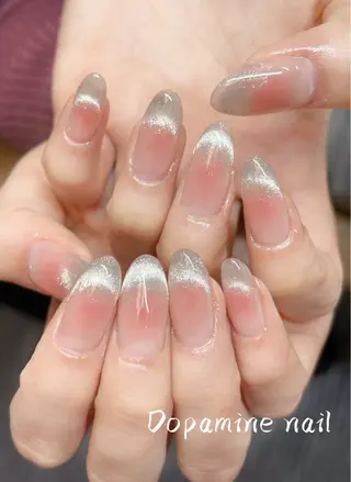 ネイル Dopamine nail 新人のネイルデザイン