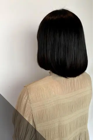 ミディアム カラー 菊地 紗矢のヘアスタイル