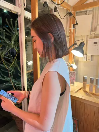 ミディアム iru所属・mi kiのヘアスタイル