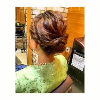 ミディアム 清水 まなのマツエク・マツパデザイン