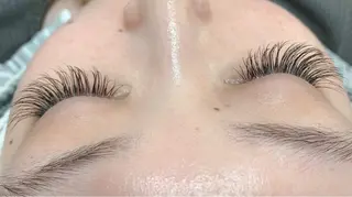 マツエク・マツパ coupe ciseauxのヘアスタイル