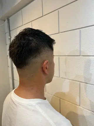 ショート メンズ 相澤 拳のヘアスタイル