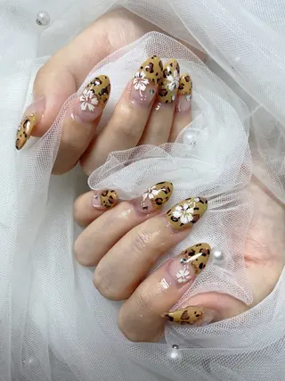 ネイル salon Ange 五反田店所属・アンジュ Sumiのネイルデザイン