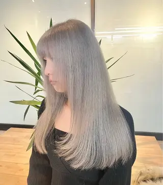 セミロング ブリーチカラー特化✨ 永井諒のヘアスタイル