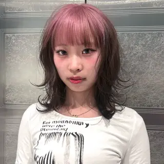 カラー 中山くるみ/ NORA UMEDAのヘアスタイル