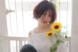 ショート カラー 髪質改善&ブリーチ 伊勢 祐一郎のヘアスタイル