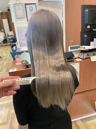 セミロング _WHITE難波店[アンダーバーホワイト]所属・艶カラー/髪質改善 /韓国風/中村嘉秀のヘアスタイル