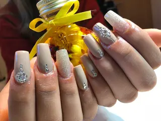 ネイル salon de Tiaraのネイルデザイン