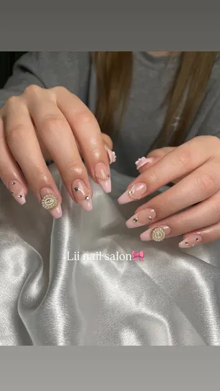 ネイル Lii nail salon所属・水田 雅のネイルデザイン