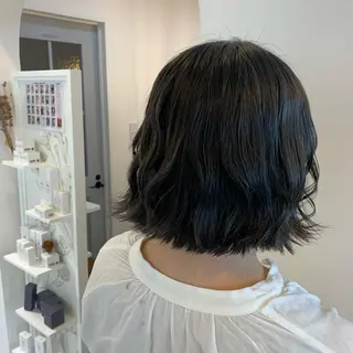 ミディアム cher. 新井瑞希のヘアスタイル