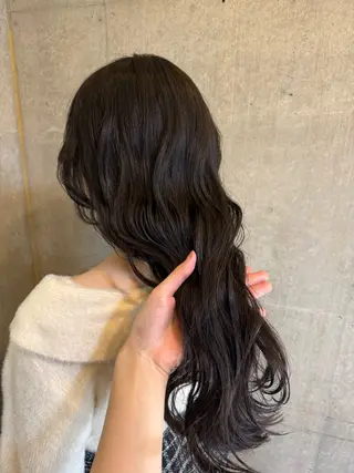 ロング カラー パーマ オリーブ/グレージュ 💐🤍理保のヘアスタイル