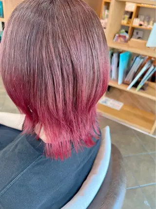 ミディアム Ripps長居所属・メテオ ／ヘアカラー 西川菜実のヘアスタイル