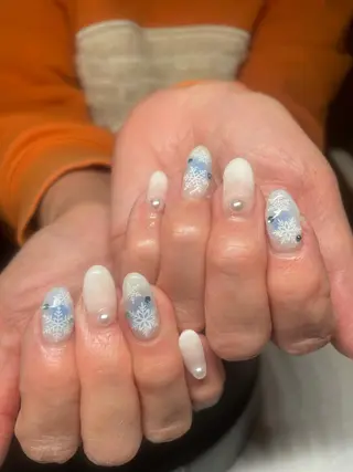 ミディアム ネイル M. KOTOMIのネイルデザイン