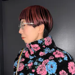 ショート ★デザインカラー ハイトーン ももか★のヘアスタイル