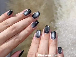 ネイル Blossom  nail所属・La rryのネイルデザイン