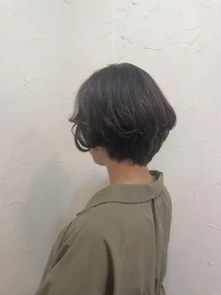 ショート カラー 久力琴音''透明感 カラー''アレンジのヘアスタイル