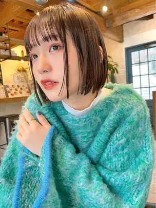 ショート カラー 結べるレイヤーボブ くびれLady表参道のヘアスタイル