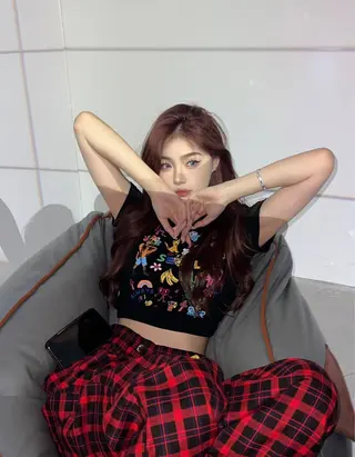 ロング 🇨🇳ワンホンヘア 下田鉄也のヘアスタイル