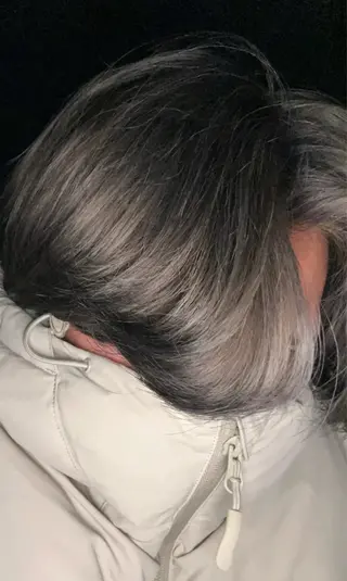 カラー 山本 慎人のヘアスタイル