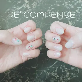 ネイル RE'COMPENSE所属・れこん ぱんすのネイルデザイン