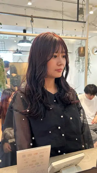 ミディアム カラー Lomalia Moemiのヘアスタイル