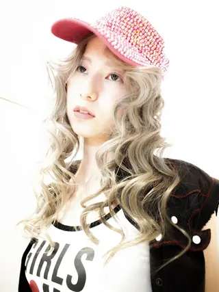 ロング カラー 太田 妃香/岡崎美容室のヘアスタイル