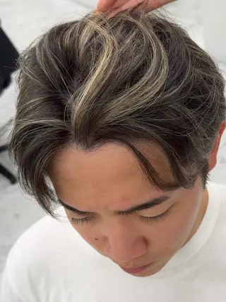 カラー メンズ 𝐚𝐨𝐢 メンズ ‪‪/メッシュのヘアスタイル