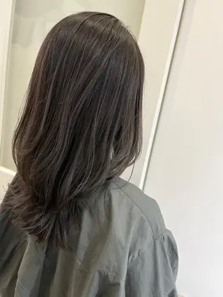 セミロング カラー 🍜のばた 🍜のヘアスタイル