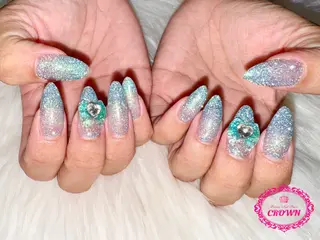 ネイル CROWN プライベートサロンのネイルデザイン