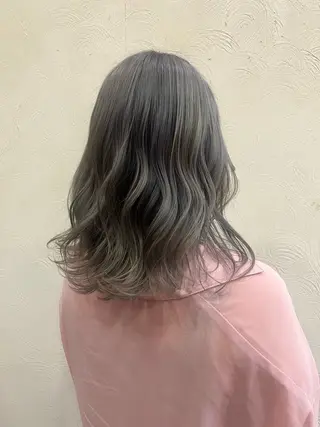 ミディアム カラー 🩵似合わせカット SEIRA🩵のヘアスタイル