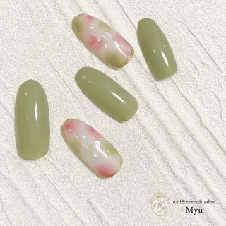 ネイル myu天神店 かえでのネイルデザイン
