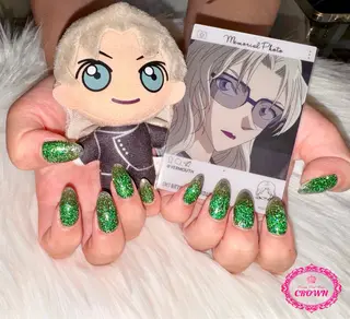 ネイル CROWN プライベートサロンのネイルデザイン