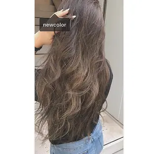 ロング カラー ヘアアレンジ 吉本 yoshimotoのヘアスタイル