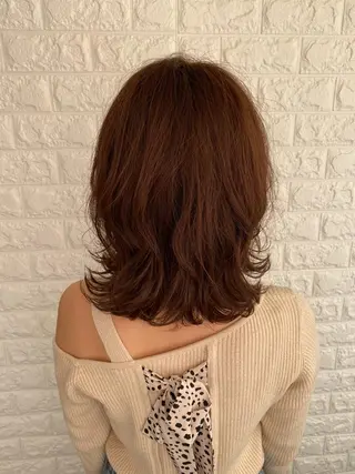セミロング カラー 金沢 広美のヘアスタイル