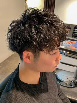 ミディアム パーマ メンズ FRISEUR smile&gentleman所属・【川西能勢口駅1分】 木村　翔乃佑のヘアスタイル
